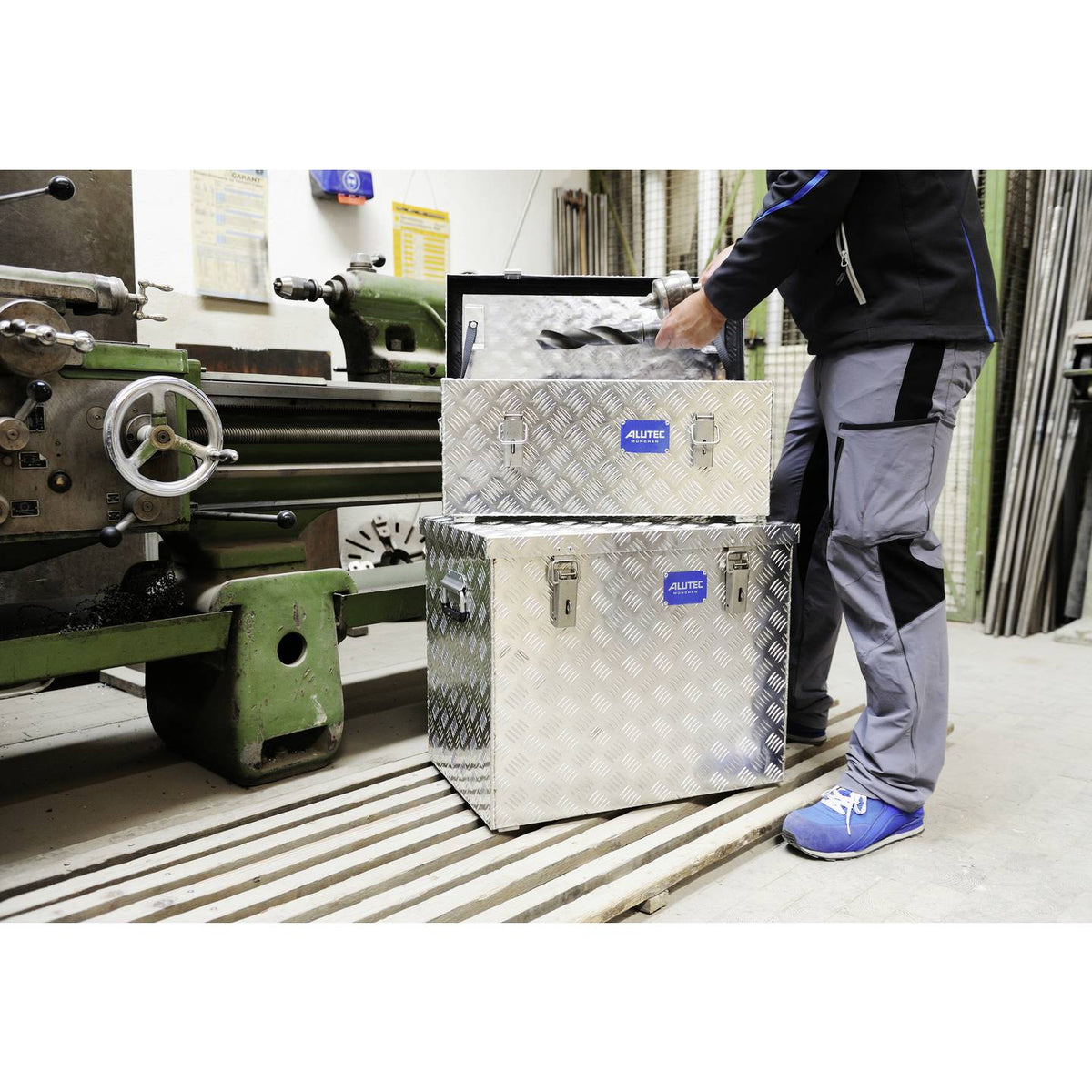 ALUTEC EXTREME 375 – Alubox 375 Liter Riffelblech – Detail 4