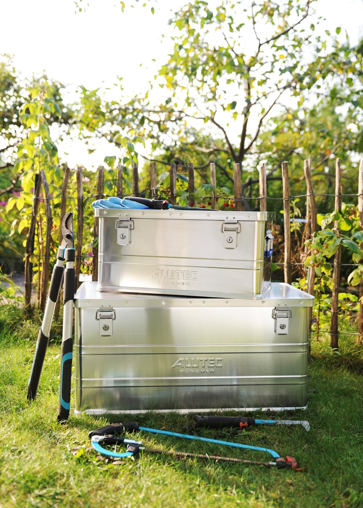 ALUTEC Alubox – im Garten